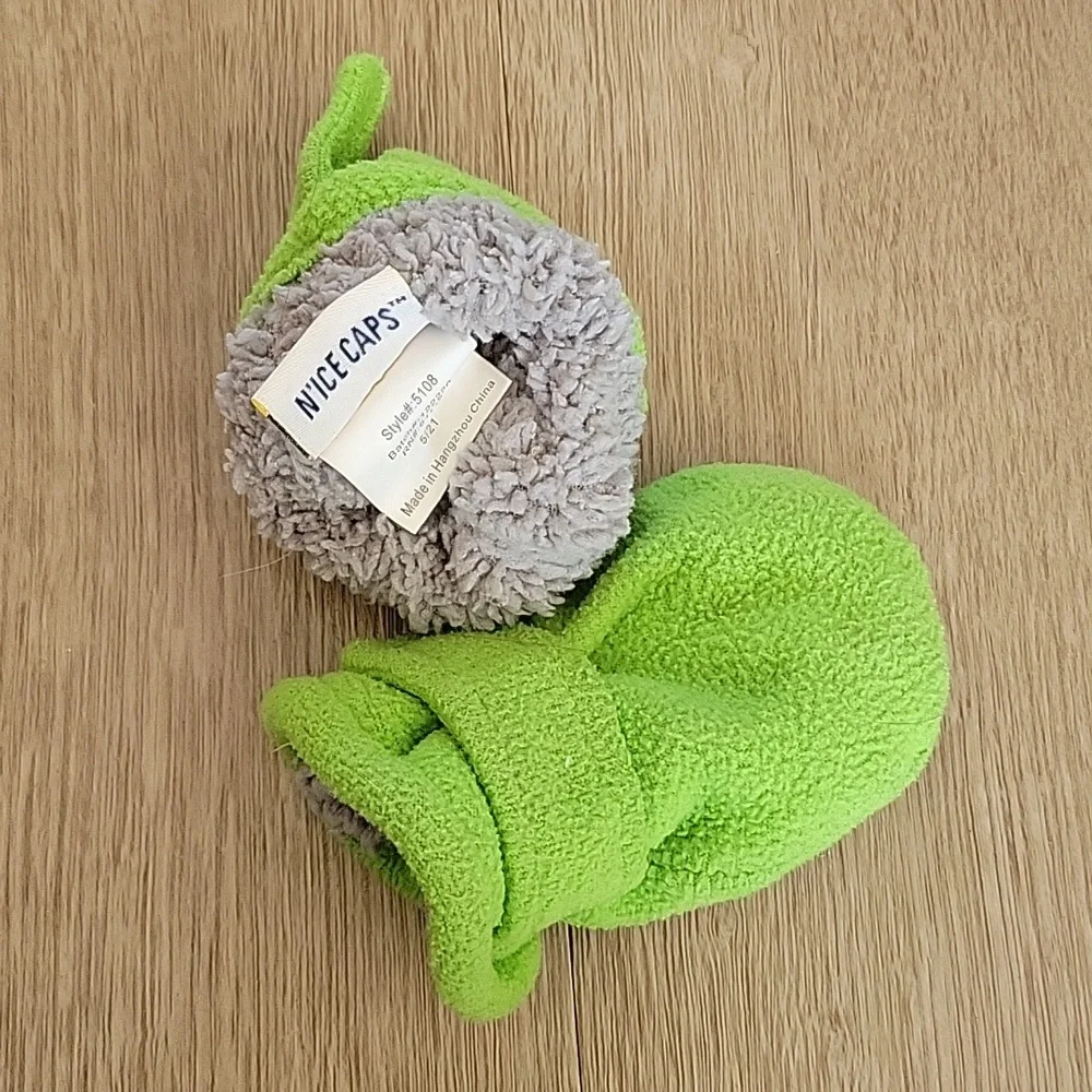 Size large infant mittens